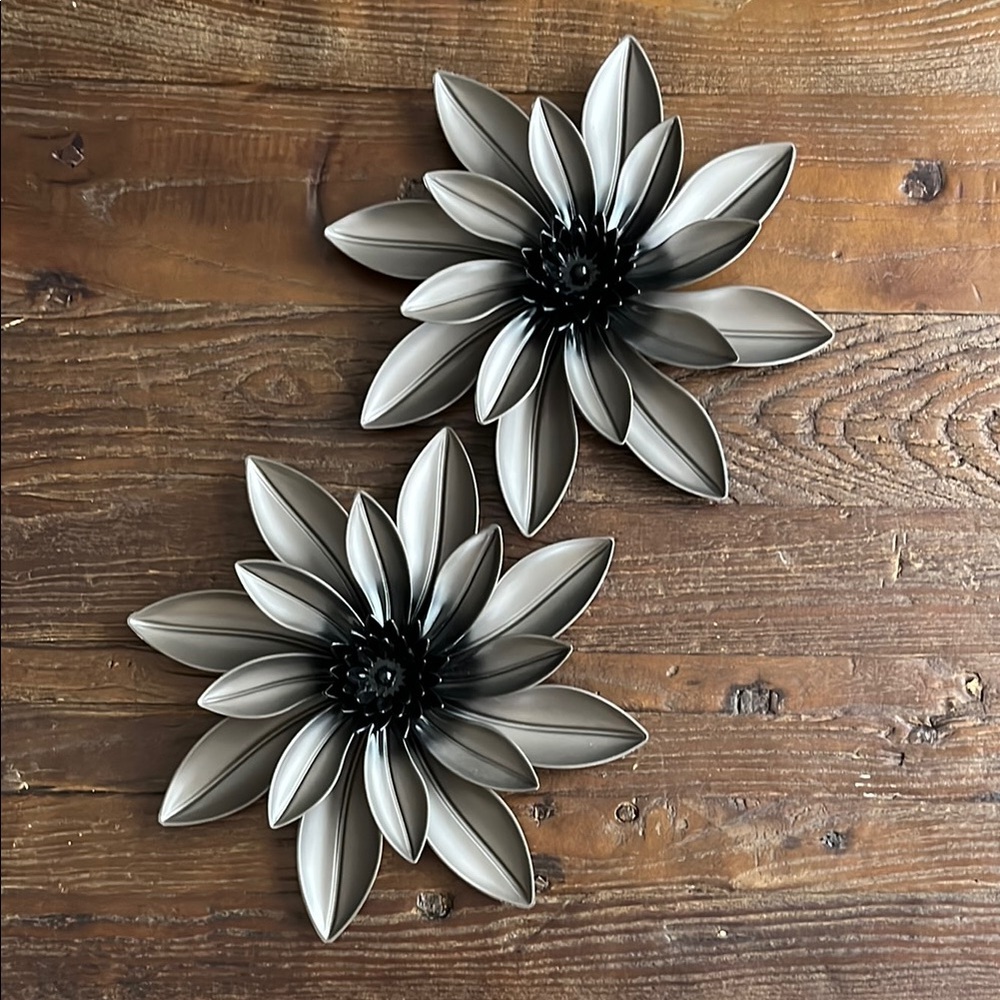 Elegant Black and Gray Wall Flower Decor - set of 2